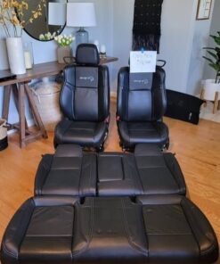 Dodge Charger SRT Hellcat Front Seats